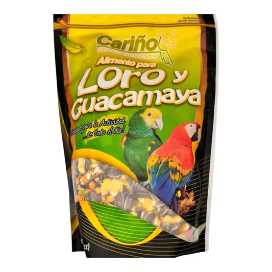 Bolsa de 750g de alimento marca Cariño para loro y guacamaya, mezcla de semillas y frutas deshidratadas para una nutrición completa.