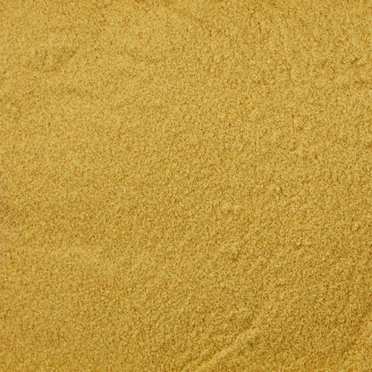 Textura cremosa de la papilla Kaytee Exact preparada ideal para la digestión de polluelos de loros y ninfas.