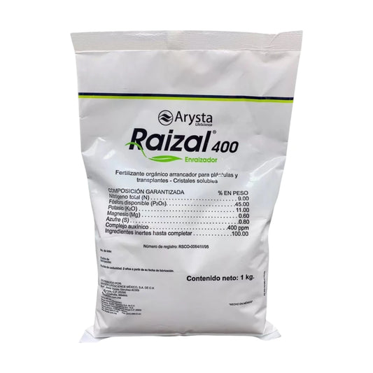 Bolsa de Raizal 400 fertilizante enraizador en cristales solubles con NPK, magnesio y azufre, ideal para fortalecer raíces en huertos y cultivos.