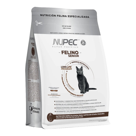 Empaque de alimento seco Nupec Felino Senior para gatos adultos en etapa madura con beneficios de antienvejecimiento celular.