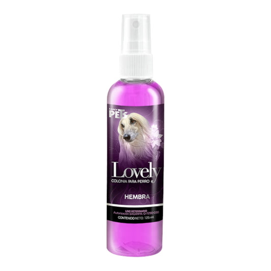 Botella de 120ml de Colonia Lovely para perras con atomizador, destacando su fragancia oriental frutal y diseño elegante de Fancy Pets.