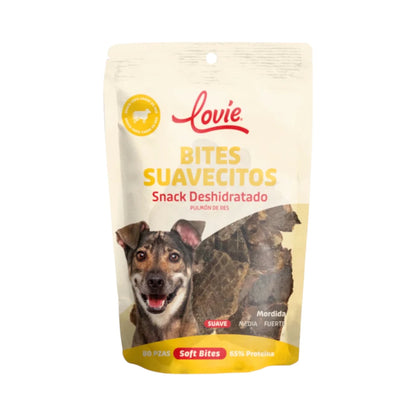 Imagen del empaque de Bites Suavecitos Lovie, snack deshidratado de pulmón de res para perros con mordida suave.